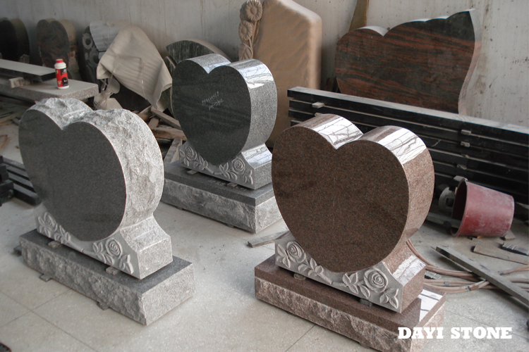 Heart Upright Headstones Dark Grey & Red Granite Stone - Dayi Stone Heart Upright Headstones Dark Grey & Red Granite Stone - Dayi Stone